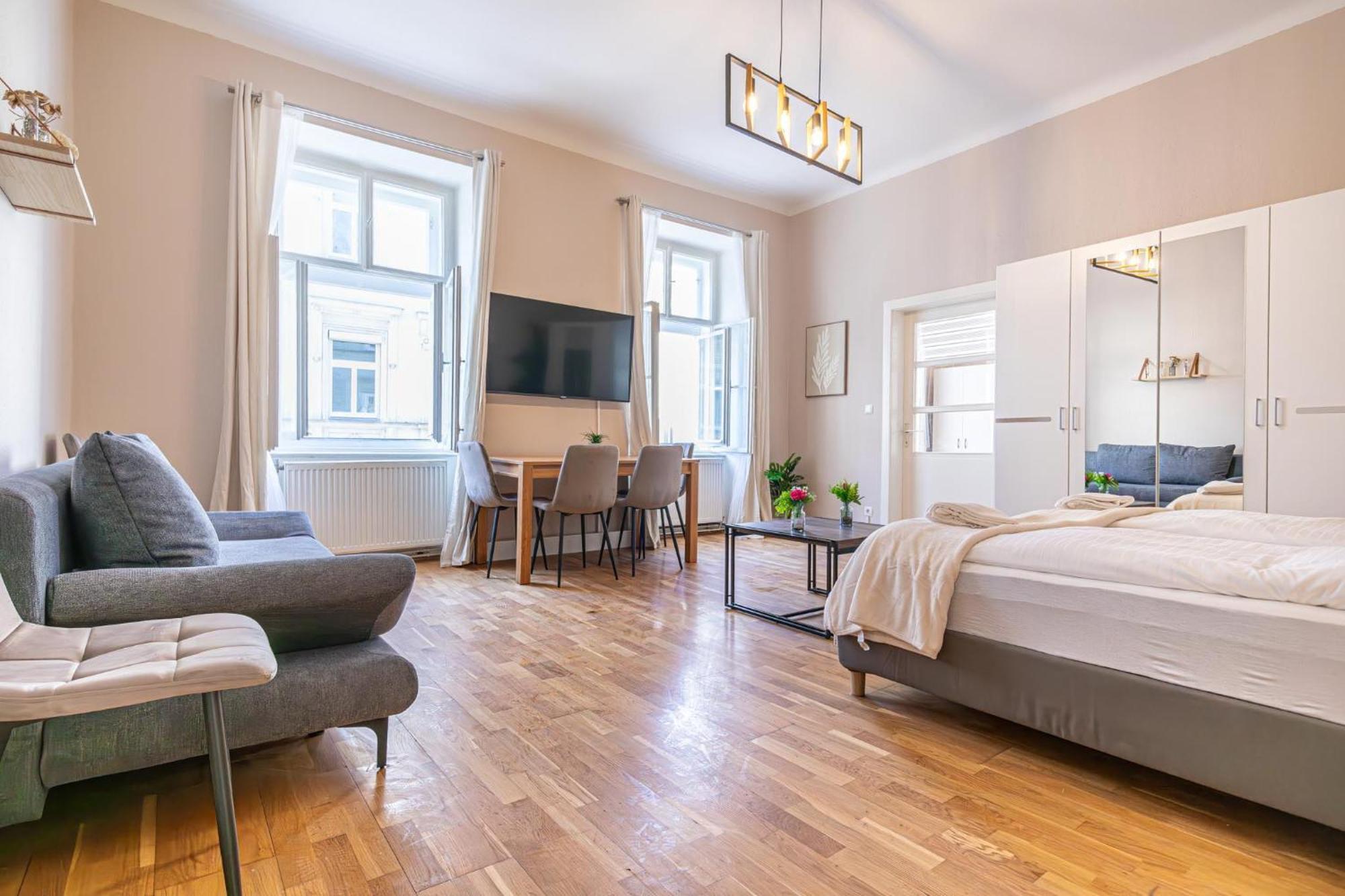 Apartment Charming 2br Aprtment Near Tourist Attractions *